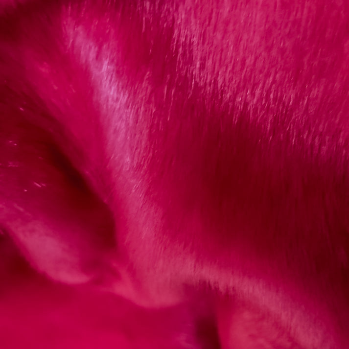 Lux Pile Hot Pink Mink – Bartfeld